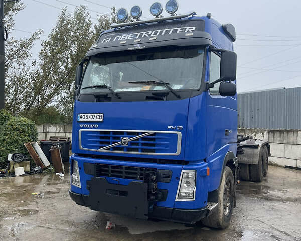 Синий Вольво FH 12, объемом двигателя 12.13 л и пробегом 896 тыс. км за 25500 $, фото 1 на Automoto.ua
