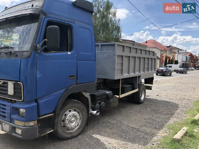 Синий Вольво FH 12, объемом двигателя 12.1 л и пробегом 500 тыс. км за 13500 $, фото 2 на Automoto.ua