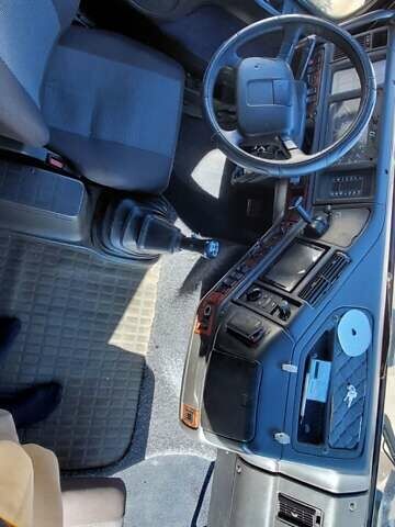 Синий Вольво FH 12, объемом двигателя 12 л и пробегом 120 тыс. км за 7100 $, фото 19 на Automoto.ua