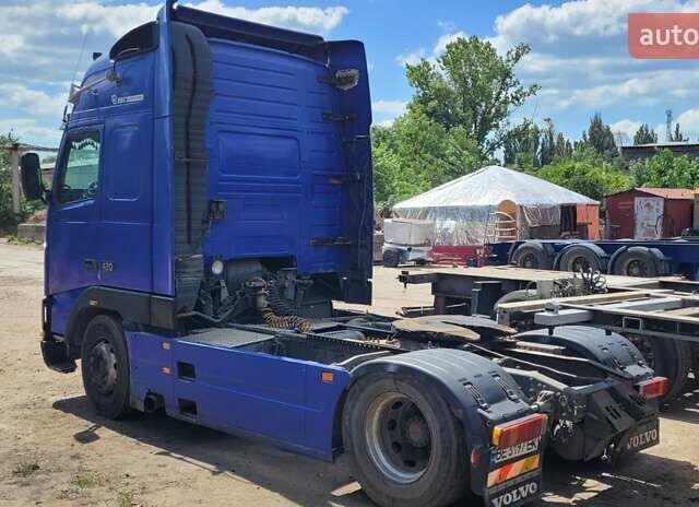 Синий Вольво FH 12, объемом двигателя 12.13 л и пробегом 1 тыс. км за 6800 $, фото 3 на Automoto.ua