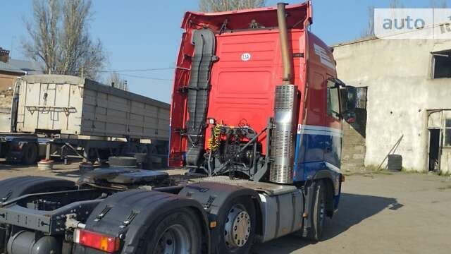 Синий Вольво FH 12, объемом двигателя 12 л и пробегом 107 тыс. км за 19000 $, фото 3 на Automoto.ua
