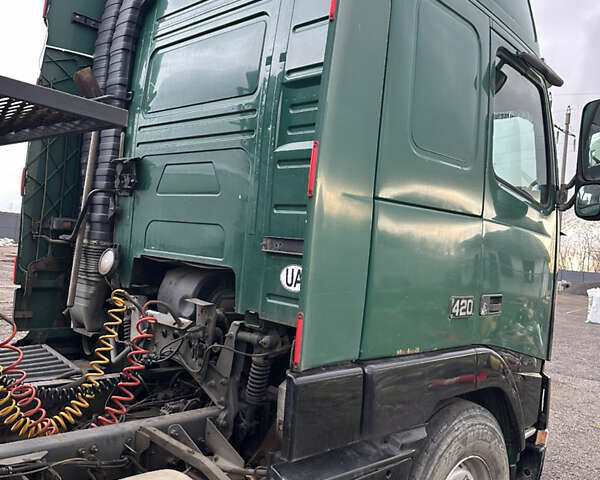 Зеленый Вольво FH 12, объемом двигателя 12 л и пробегом 400 тыс. км за 5000 $, фото 3 на Automoto.ua