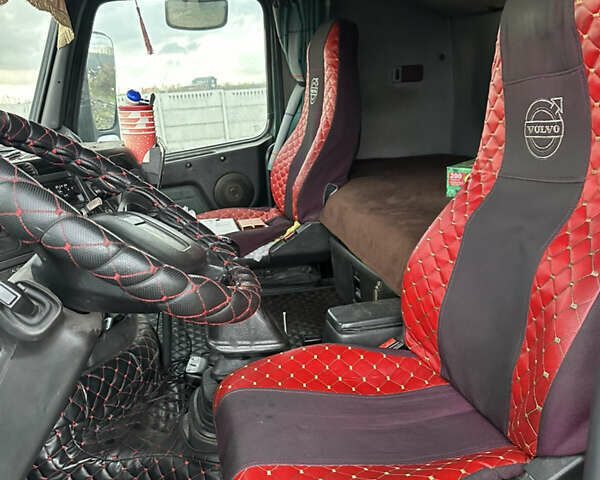 Зеленый Вольво FH 12, объемом двигателя 12 л и пробегом 400 тыс. км за 5000 $, фото 6 на Automoto.ua