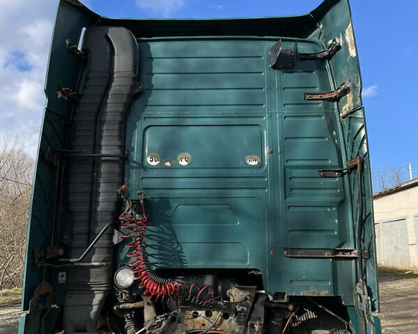 Зеленый Вольво FH 12, объемом двигателя 12 л и пробегом 1 тыс. км за 5200 $, фото 6 на Automoto.ua