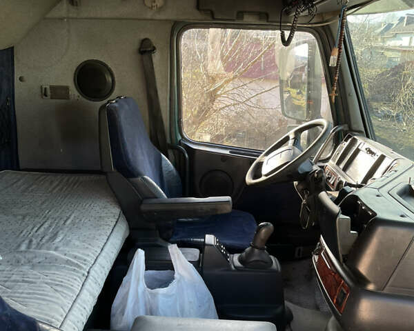 Зеленый Вольво FH 12, объемом двигателя 12 л и пробегом 1 тыс. км за 4800 $, фото 7 на Automoto.ua