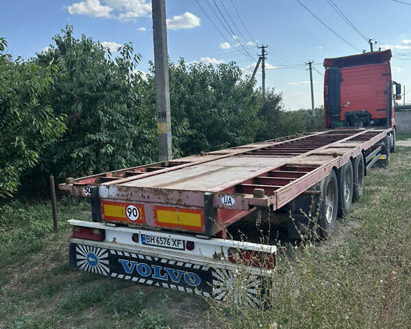 Оранжевый Вольво FH 12, объемом двигателя 0 л и пробегом 1 тыс. км за 15900 $, фото 4 на Automoto.ua