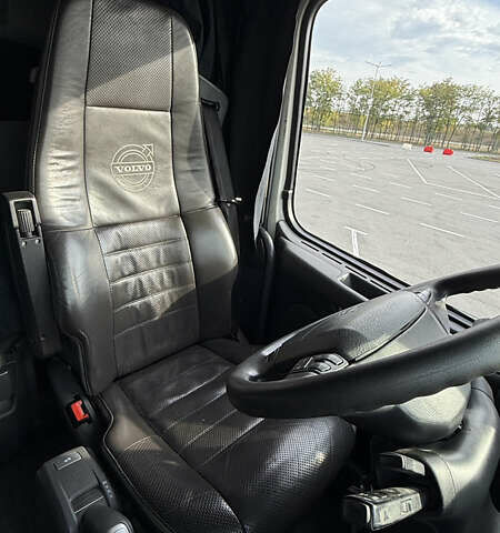 Білий Вольво FH 13, об'ємом двигуна 12.78 л та пробігом 470 тис. км за 85000 $, фото 18 на Automoto.ua