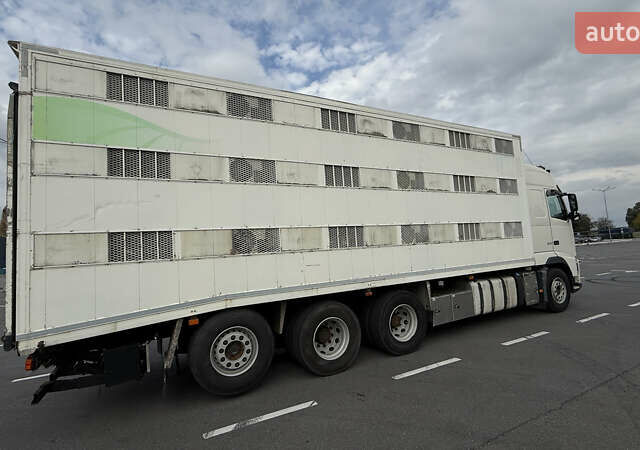 Білий Вольво FH 13, об'ємом двигуна 12.78 л та пробігом 470 тис. км за 85000 $, фото 6 на Automoto.ua