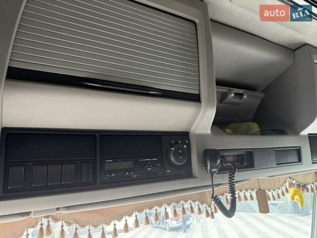 Білий Вольво FH 13, об'ємом двигуна 12.78 л та пробігом 280 тис. км за 30000 $, фото 11 на Automoto.ua