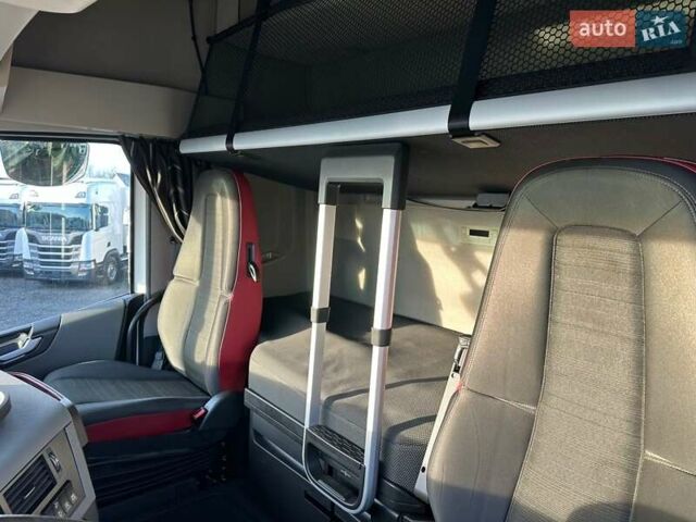 Белый Вольво FH 13, объемом двигателя 12.8 л и пробегом 668 тыс. км за 75900 $, фото 36 на Automoto.ua