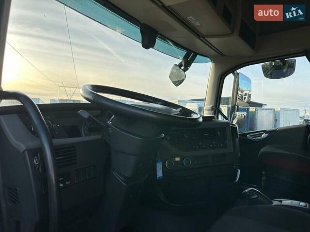 Белый Вольво FH 13, объемом двигателя 12.8 л и пробегом 668 тыс. км за 75900 $, фото 41 на Automoto.ua