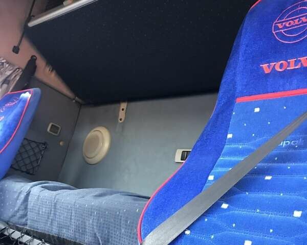 Белый Вольво FH 13, объемом двигателя 12.77 л и пробегом 1 тыс. км за 21500 $, фото 12 на Automoto.ua