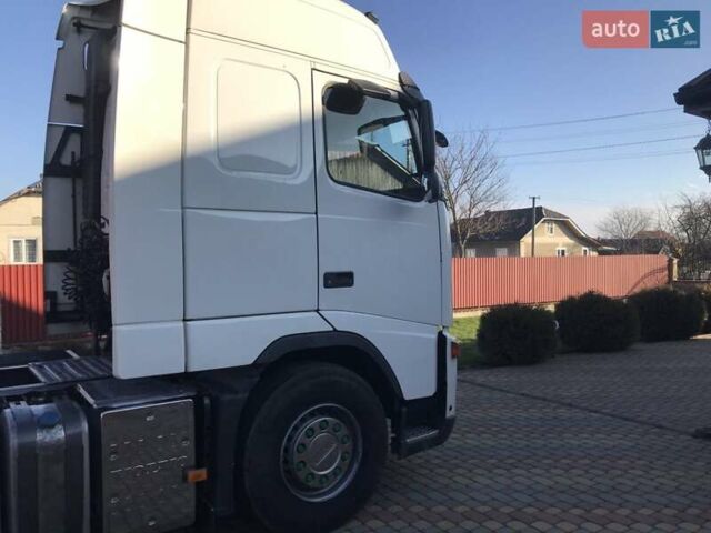 Белый Вольво FH 13, объемом двигателя 12.77 л и пробегом 1 тыс. км за 21500 $, фото 17 на Automoto.ua