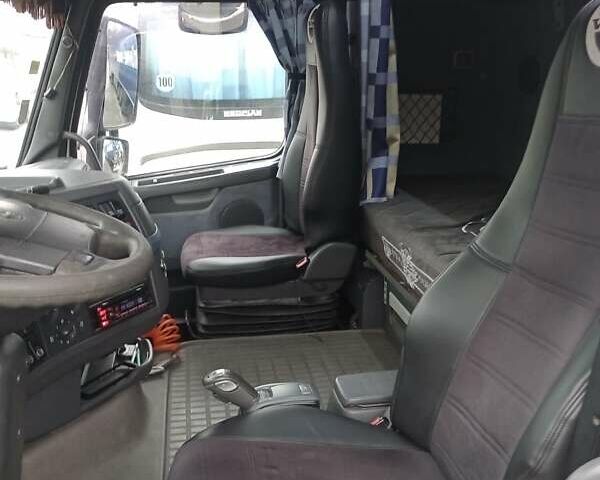 Белый Вольво FH 13, объемом двигателя 12.78 л и пробегом 2 тыс. км за 13000 $, фото 10 на Automoto.ua