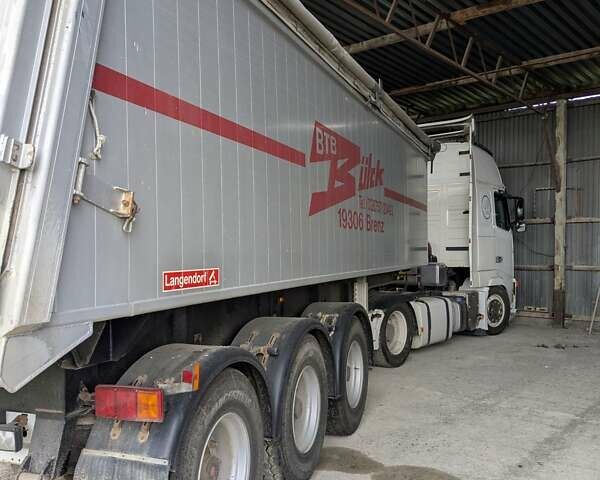 Білий Вольво FH 13, об'ємом двигуна 0 л та пробігом 1 тис. км за 32300 $, фото 13 на Automoto.ua