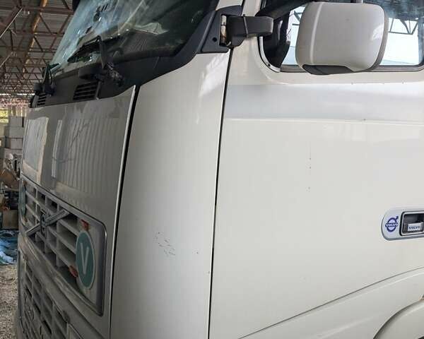 Білий Вольво FH 13, об'ємом двигуна 0 л та пробігом 1 тис. км за 32300 $, фото 9 на Automoto.ua