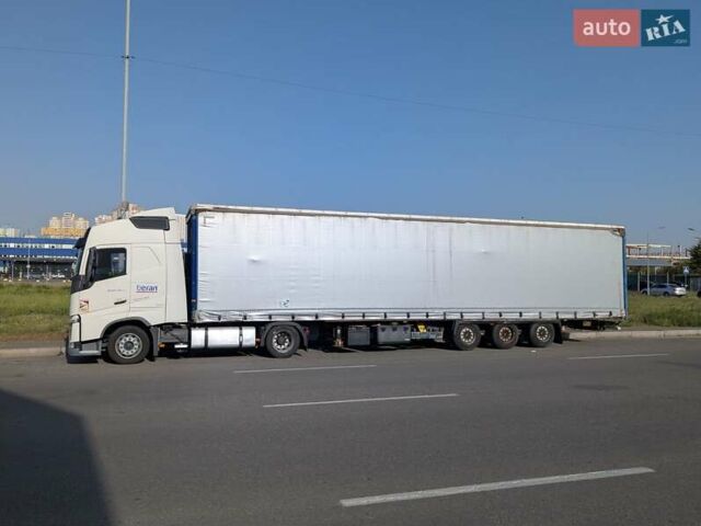 Белый Вольво FH 13, объемом двигателя 12.9 л и пробегом 980 тыс. км за 48900 $, фото 5 на Automoto.ua