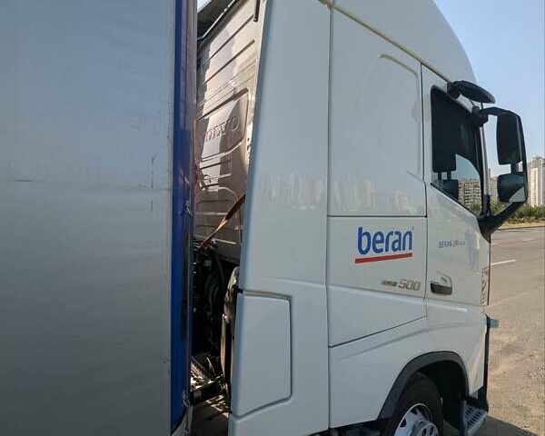 Белый Вольво FH 13, объемом двигателя 12.9 л и пробегом 980 тыс. км за 48900 $, фото 15 на Automoto.ua