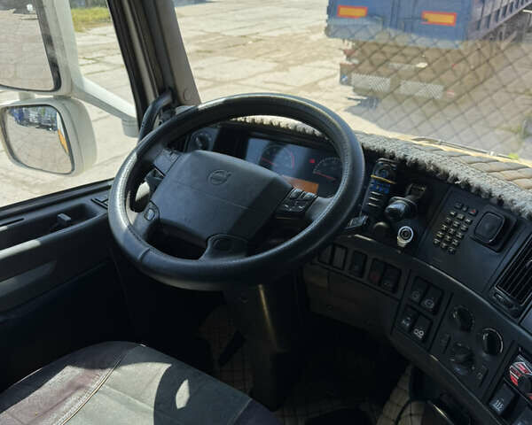 Білий Вольво FH 13, об'ємом двигуна 12.78 л та пробігом 2 тис. км за 18500 $, фото 12 на Automoto.ua