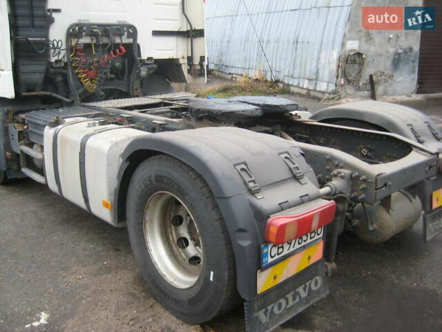 Белый Вольво FH 13, объемом двигателя 12.78 л и пробегом 1000 тыс. км за 13500 $, фото 4 на Automoto.ua