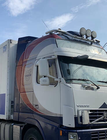 Вольво FH 13 2007 в Мукачеве на Automoto.ua Белый Вольво FH 13, объемом двигателя 12.8 л и пробегом 2 тыс. км за 14000 $, фото 4 на Automoto.ua
