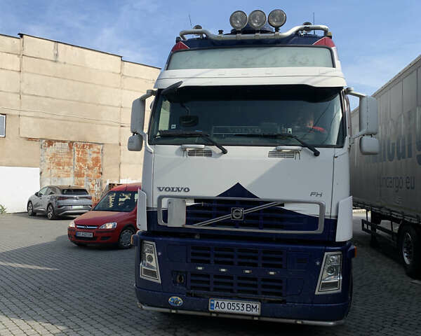 Вольво FH 13 2007 в Мукачеве на Automoto.ua Белый Вольво FH 13, объемом двигателя 12.8 л и пробегом 2 тыс. км за 14000 $, фото 1 на Automoto.ua