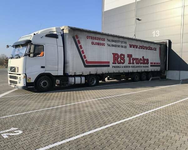 Белый Вольво FH 13, объемом двигателя 12.78 л и пробегом 2 тыс. км за 12000 $, фото 4 на Automoto.ua