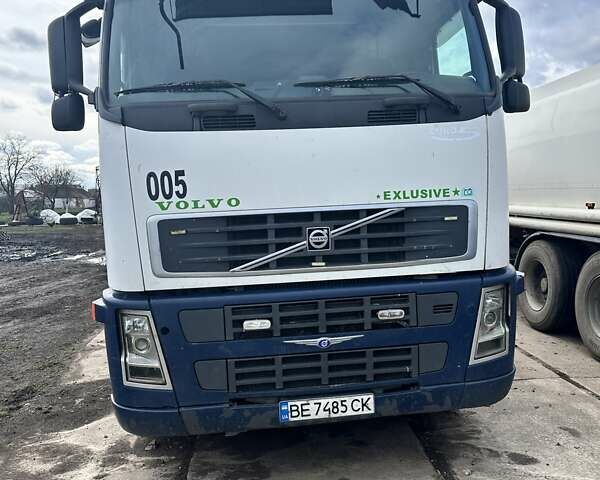 Білий Вольво FH 13, об'ємом двигуна 12.78 л та пробігом 189 тис. км за 8500 $, фото 1 на Automoto.ua