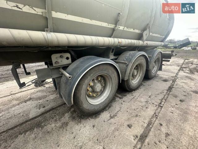 Білий Вольво FH 13, об'ємом двигуна 12.78 л та пробігом 189 тис. км за 8500 $, фото 15 на Automoto.ua