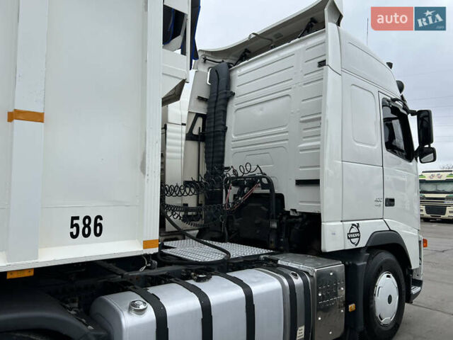 Белый Вольво FH 13, объемом двигателя 12.9 л и пробегом 1 тыс. км за 38000 $, фото 14 на Automoto.ua