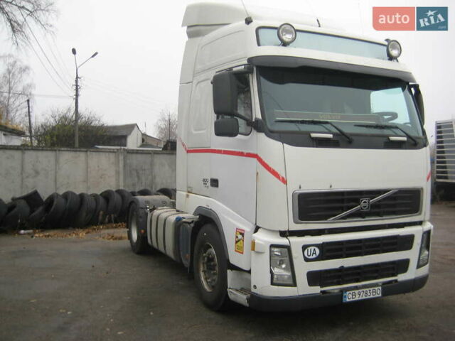 Белый Вольво FH 13, объемом двигателя 12.78 л и пробегом 1000 тыс. км за 13500 $, фото 1 на Automoto.ua