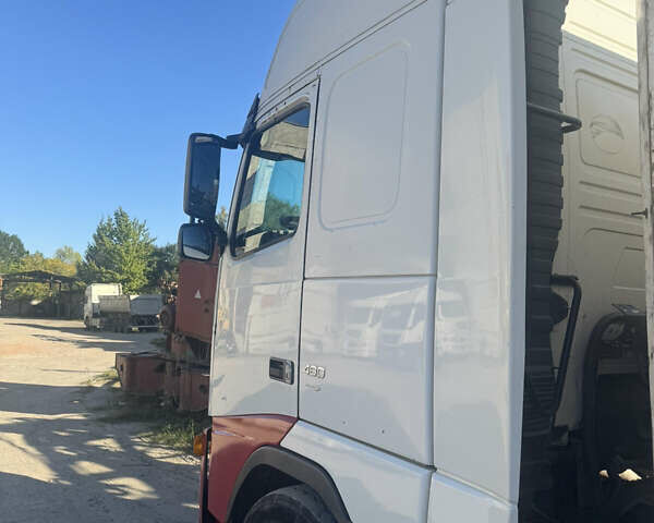 Вольво FH 13 2008 в Ивано-Франковске на Automoto.ua Белый Вольво FH 13, объемом двигателя 12.78 л и пробегом 790 тыс. км за 13955 $, фото 9 на Automoto.ua