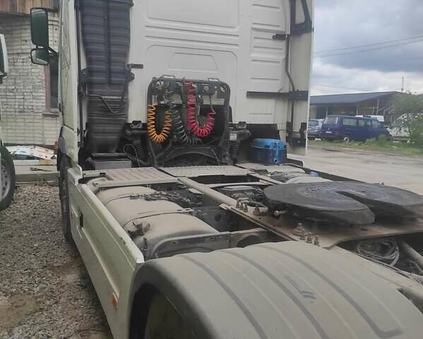 Белый Вольво FH 13, объемом двигателя 12.78 л и пробегом 1 тыс. км за 15000 $, фото 5 на Automoto.ua
