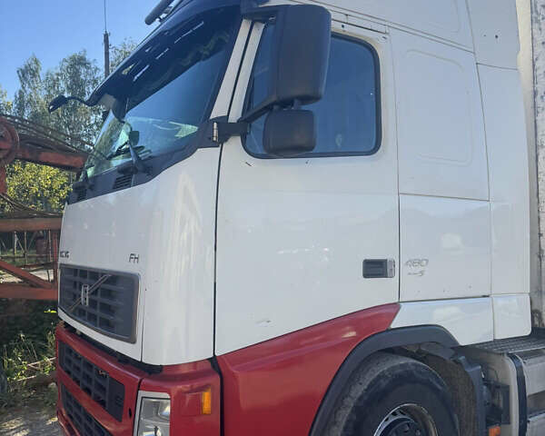 Вольво FH 13 2008 в Ивано-Франковске на Automoto.ua Белый Вольво FH 13, объемом двигателя 12.78 л и пробегом 790 тыс. км за 13955 $, фото 10 на Automoto.ua