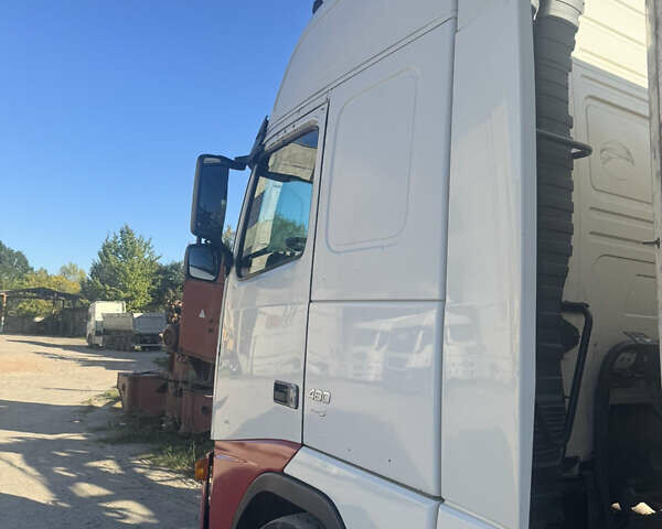 Вольво FH 13 2008 в Ивано-Франковске на Automoto.ua Белый Вольво FH 13, объемом двигателя 12.78 л и пробегом 790 тыс. км за 13955 $, фото 12 на Automoto.ua