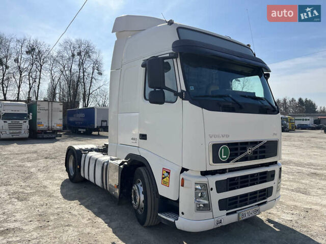 Белый Вольво FH 13, объемом двигателя 12.78 л и пробегом 376 тыс. км за 13800 $, фото 37 на Automoto.ua