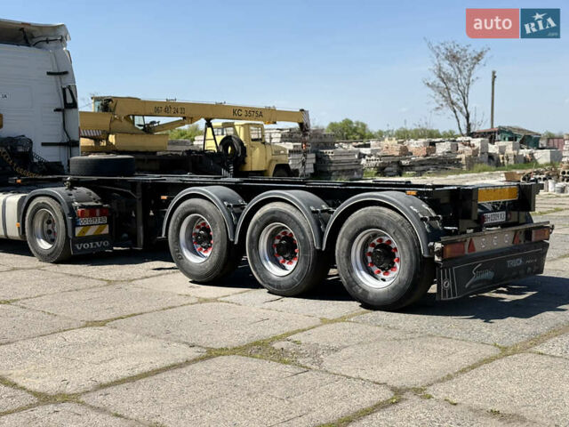 Белый Вольво FH 13, объемом двигателя 12.78 л и пробегом 1 тыс. км за 12500 $, фото 41 на Automoto.ua