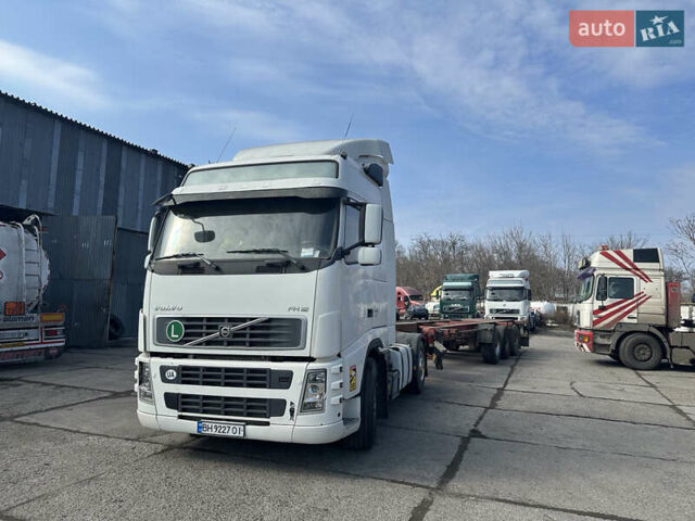 Белый Вольво FH 13, объемом двигателя 12.9 л и пробегом 1 тыс. км за 14500 $, фото 7 на Automoto.ua
