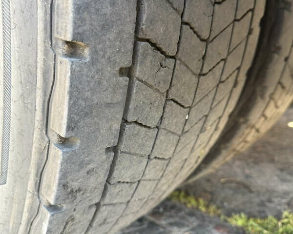 Белый Вольво FH 13, объемом двигателя 12.78 л и пробегом 1 тыс. км за 12500 $, фото 21 на Automoto.ua