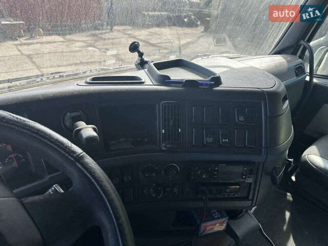 Белый Вольво FH 13, объемом двигателя 12.9 л и пробегом 1 тыс. км за 12500 $, фото 29 на Automoto.ua