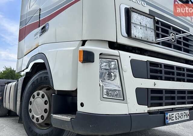 Белый Вольво FH 13, объемом двигателя 12.78 л и пробегом 1 тыс. км за 14900 $, фото 21 на Automoto.ua