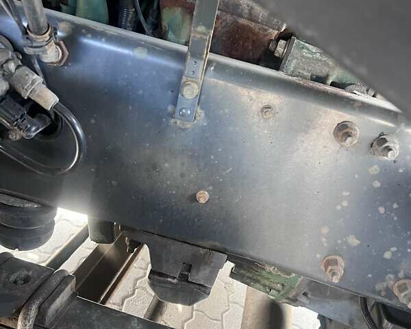 Белый Вольво FH 13, объемом двигателя 0 л и пробегом 700 тыс. км за 8500 $, фото 20 на Automoto.ua