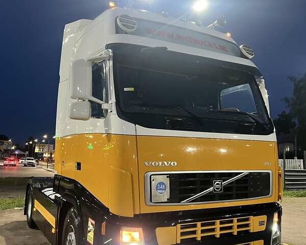 Белый Вольво FH 13, объемом двигателя 12.78 л и пробегом 1 тыс. км за 13900 $, фото 8 на Automoto.ua