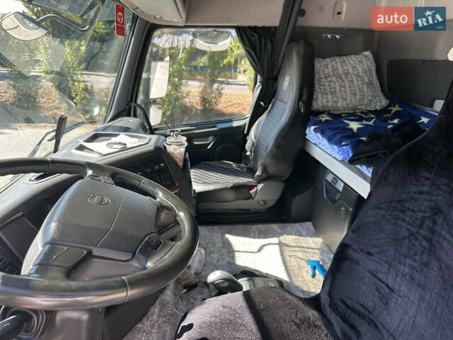 Білий Вольво FH 13, об'ємом двигуна 12.78 л та пробігом 73 тис. км за 47000 $, фото 30 на Automoto.ua