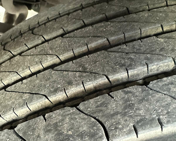 Белый Вольво FH 13, объемом двигателя 12.78 л и пробегом 1 тыс. км за 15000 $, фото 4 на Automoto.ua