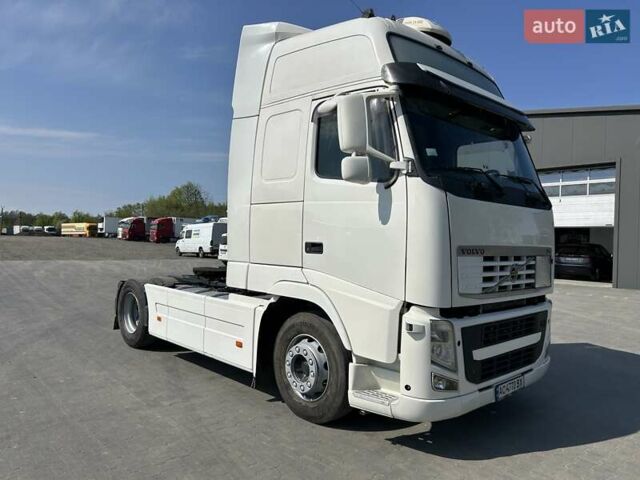 Білий Вольво FH 13, об'ємом двигуна 12.78 л та пробігом 1 тис. км за 13900 $, фото 1 на Automoto.ua