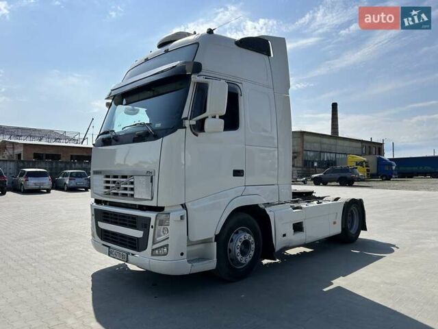 Білий Вольво FH 13, об'ємом двигуна 12.78 л та пробігом 1 тис. км за 13900 $, фото 7 на Automoto.ua