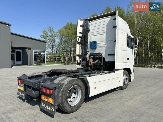 Білий Вольво FH 13, об'ємом двигуна 12.78 л та пробігом 1 тис. км за 13900 $, фото 3 на Automoto.ua