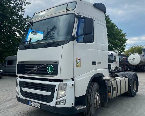 Белый Вольво FH 13, объемом двигателя 12.77 л и пробегом 1 тыс. км за 13400 $, фото 1 на Automoto.ua