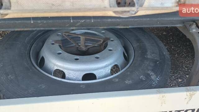 Белый Вольво FH 13, объемом двигателя 12.9 л и пробегом 200 тыс. км за 23500 $, фото 9 на Automoto.ua